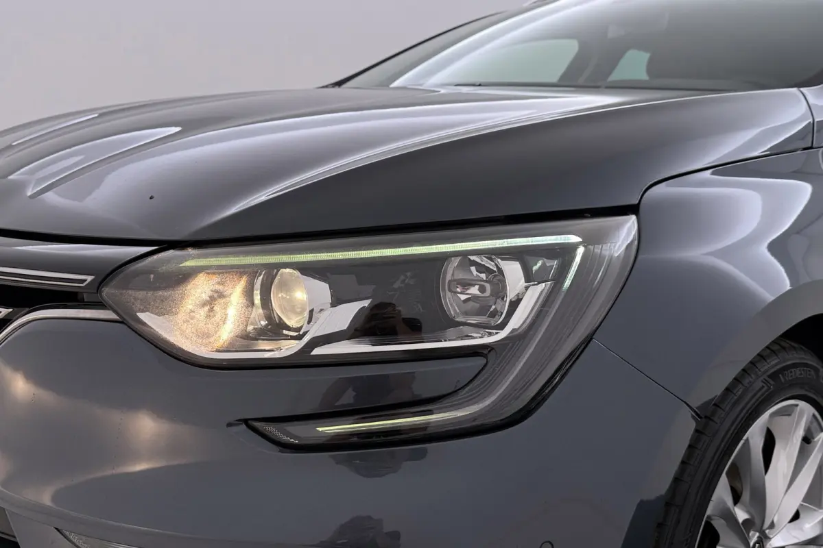 1.3 TCe Limited | Trekhaak | Camera | CarPlay | Groot Navi | Climate Control |