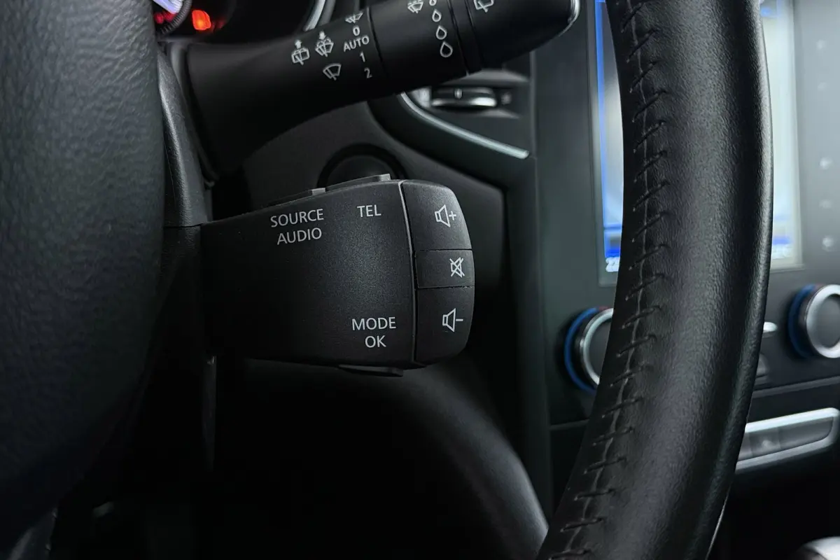 1.3 TCe Limited | Trekhaak | Camera | CarPlay | Groot Navi | Climate Control |