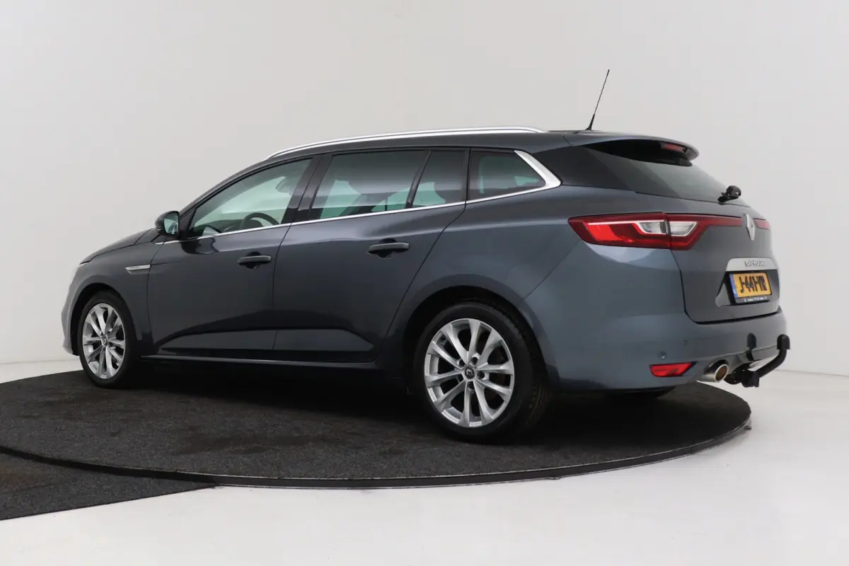 1.3 TCe Limited | Trekhaak | Camera | CarPlay | Groot Navi | Climate Control |