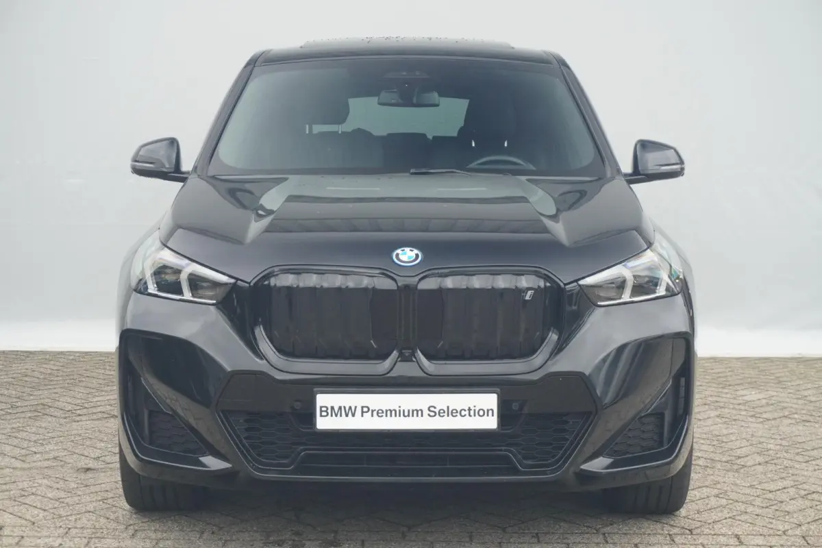 xDrive30 | M Sportpakket | Panoramadak | Head-Up Display | Trekhaak | Harman-Kardon | Driving Assistant Professional