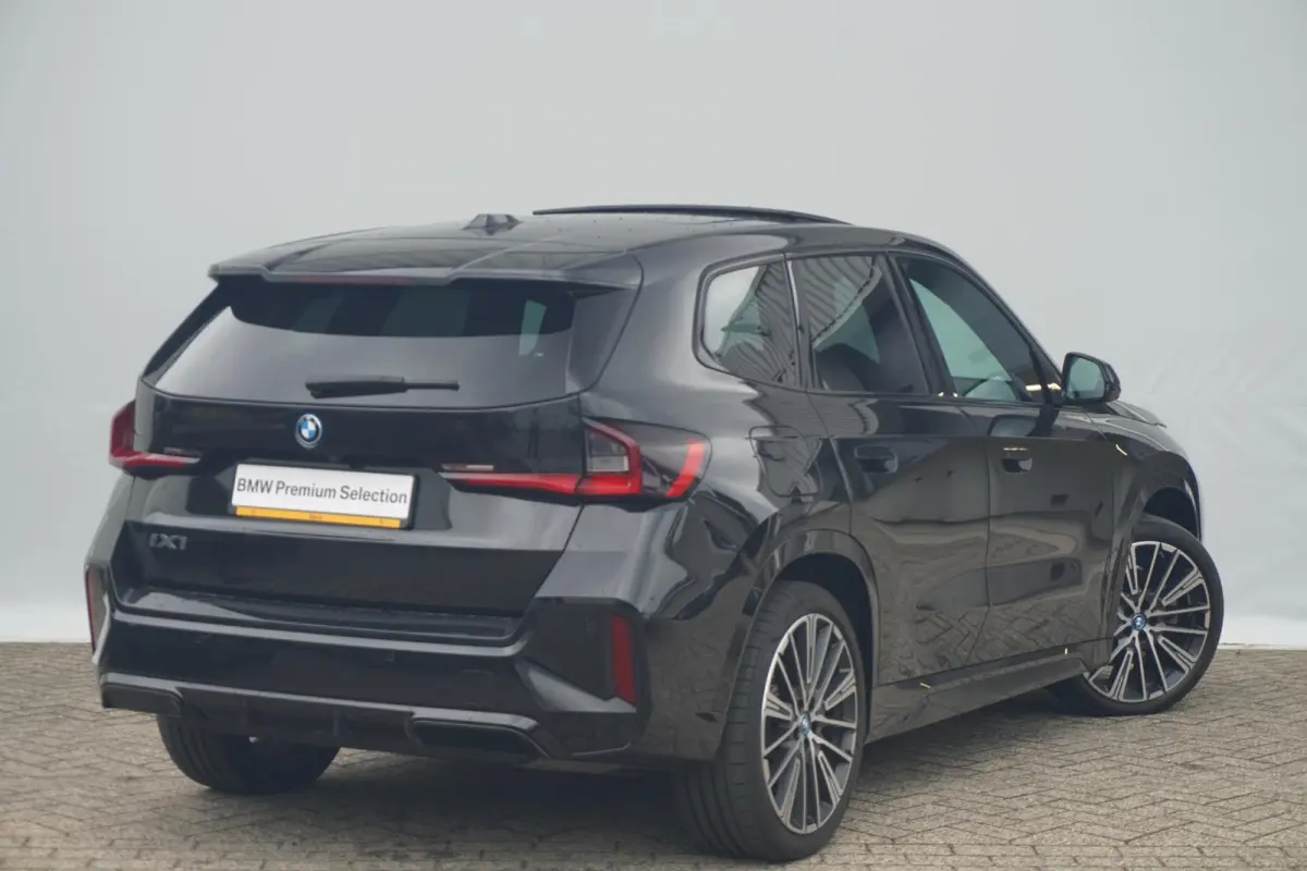 xDrive30 | M Sportpakket | Panoramadak | Head-Up Display | Trekhaak | Harman-Kardon | Driving Assistant Professional