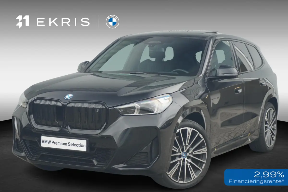 xDrive30 | M Sportpakket | Panoramadak | Head-Up Display | Trekhaak | Harman-Kardon | Driving Assistant Professional