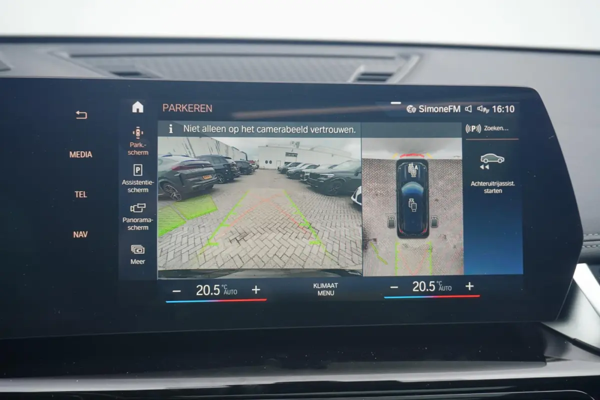 xDrive30 | M Sportpakket | Panoramadak | Head-Up Display | Trekhaak | Harman-Kardon | Driving Assistant Professional