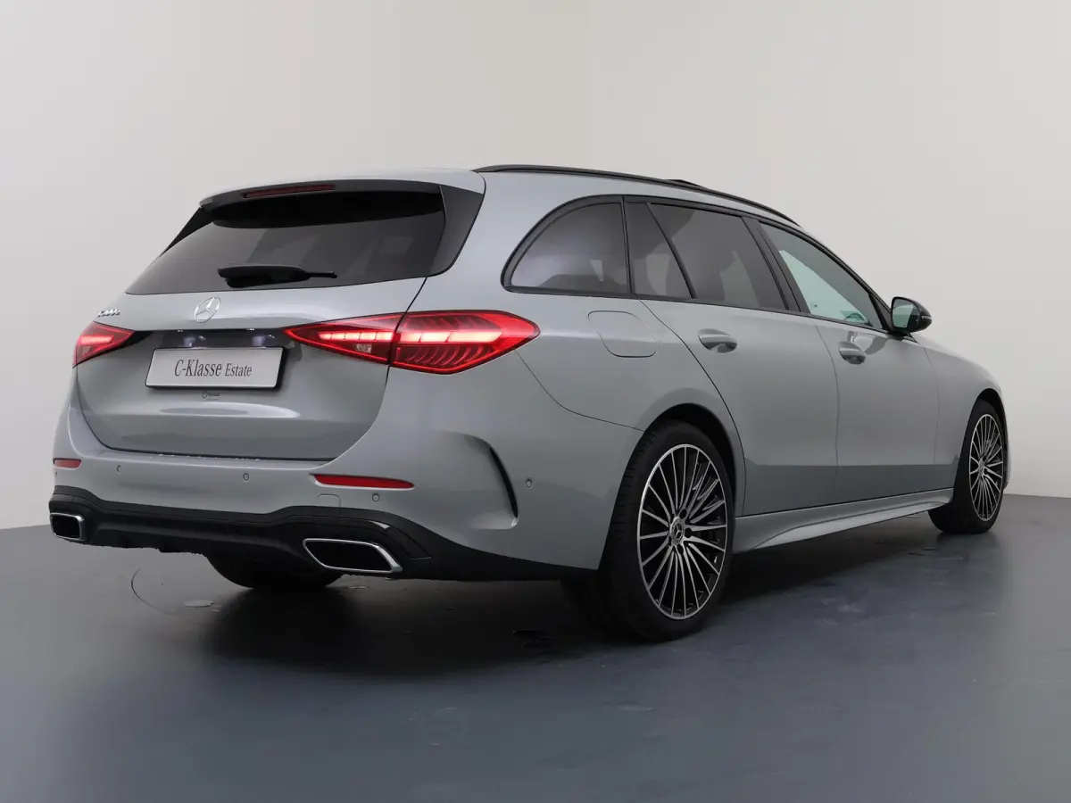 300e 140 Years Edition | Panoramaschuifdak | Night Pakket | AMG-line | Alpine grijs |