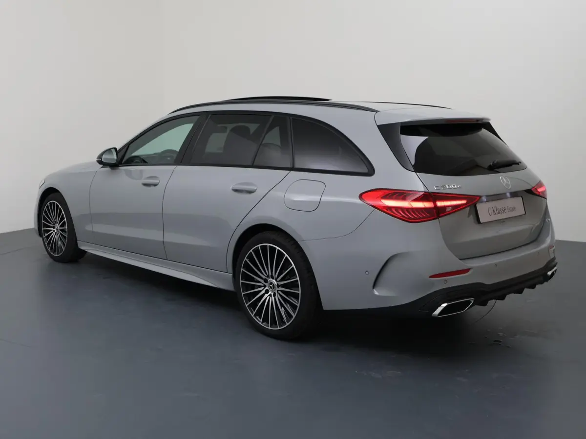 300e 140 Years Edition | Panoramaschuifdak | Night Pakket | AMG-line | Alpine grijs |