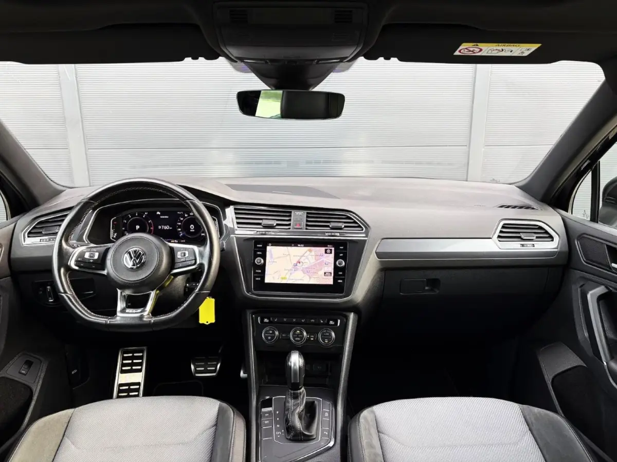 1.5 TSI ACT 150pk DSG Highline Business R | Panoramadak | Trekhaak | Navigatie