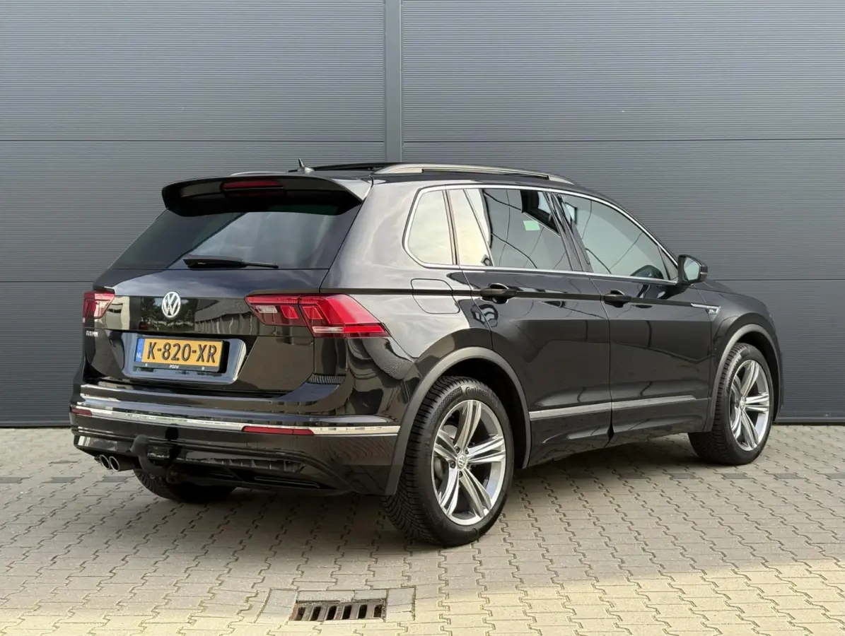 1.5 TSI ACT 150pk DSG Highline Business R | Panoramadak | Trekhaak | Navigatie