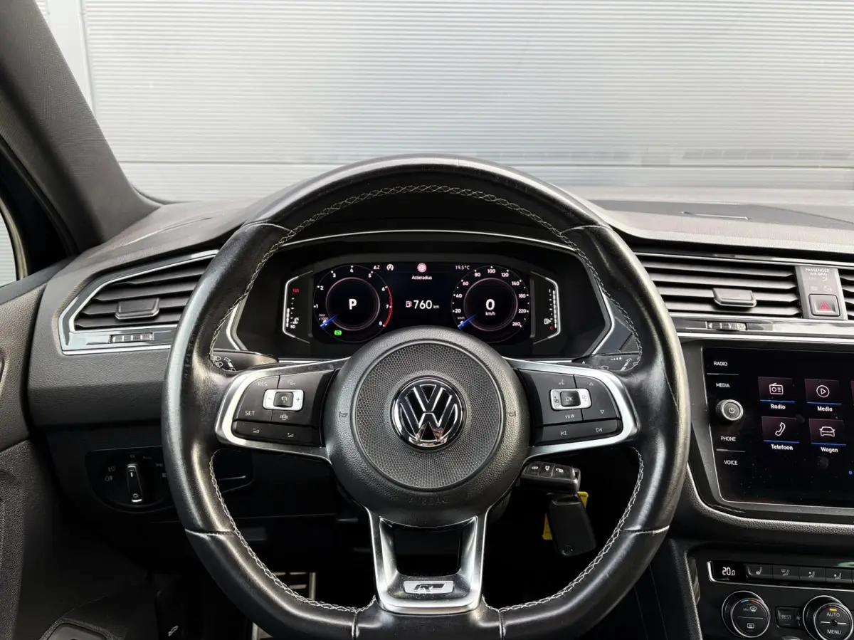 1.5 TSI ACT 150pk DSG Highline Business R | Panoramadak | Trekhaak | Navigatie