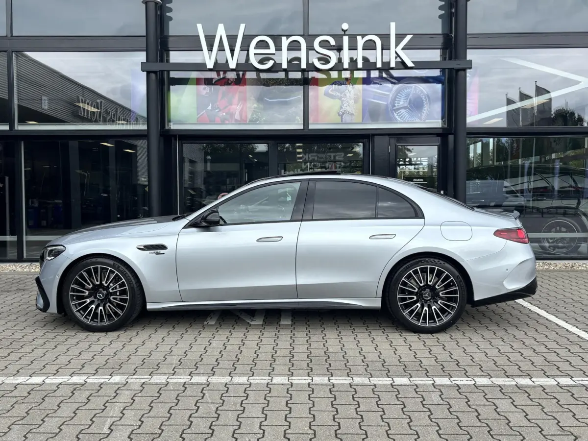 AMG 53 4MATIC+ Night Edition | Hyperscreen | Premium Plus | AMG DYNAMIC PLUS | carbon exterieur | Multicontourstoelen | Burmester® 4D | Head-up | Panoramaschuifdak |
