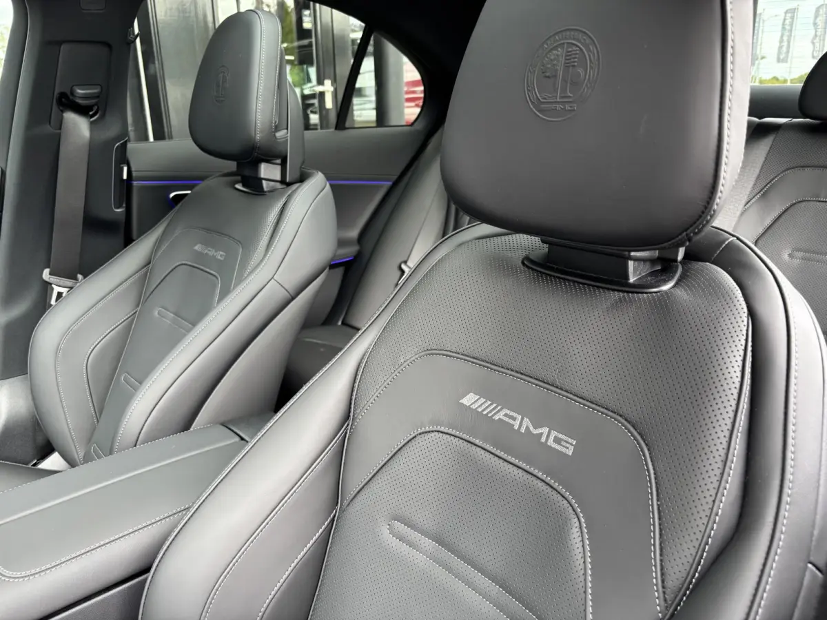 AMG 53 4MATIC+ Night Edition | Hyperscreen | Premium Plus | AMG DYNAMIC PLUS | carbon exterieur | Multicontourstoelen | Burmester® 4D | Head-up | Panoramaschuifdak |