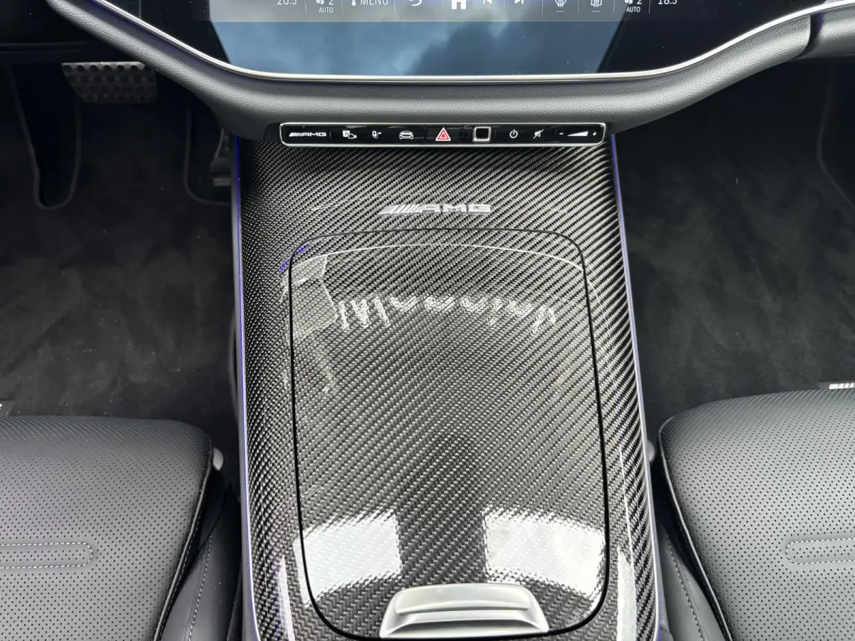 AMG 53 4MATIC+ Night Edition | Hyperscreen | Premium Plus | AMG DYNAMIC PLUS | carbon exterieur | Multicontourstoelen | Burmester® 4D | Head-up | Panoramaschuifdak |