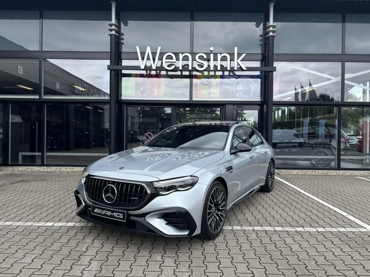 AMG 53 4MATIC+ Night Edition | Hyperscreen | Premium Plus | AMG DYNAMIC PLUS | carbon exterieur | Multicontourstoelen | Burmester® 4D | Head-up | Panoramaschuifdak |