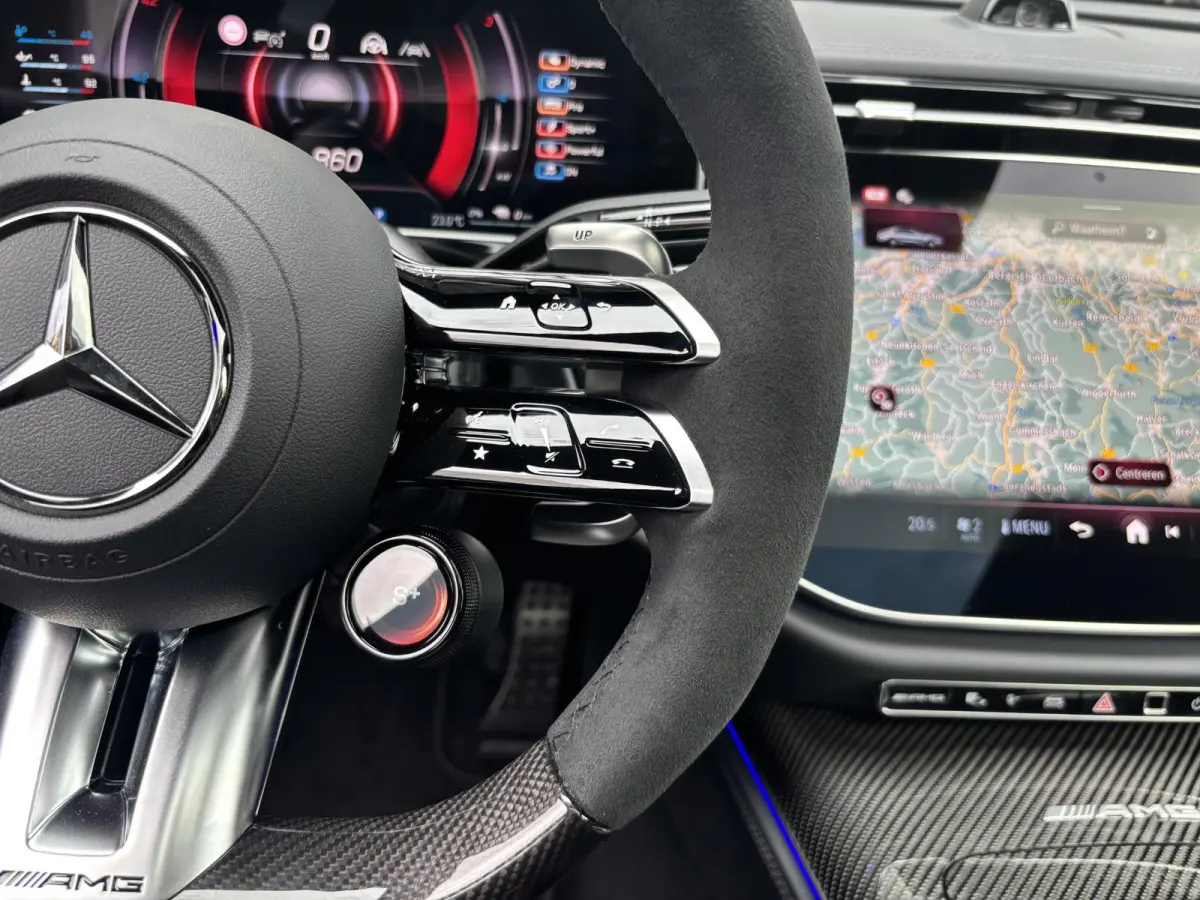 AMG 53 4MATIC+ Night Edition | Hyperscreen | Premium Plus | AMG DYNAMIC PLUS | carbon exterieur | Multicontourstoelen | Burmester® 4D | Head-up | Panoramaschuifdak |
