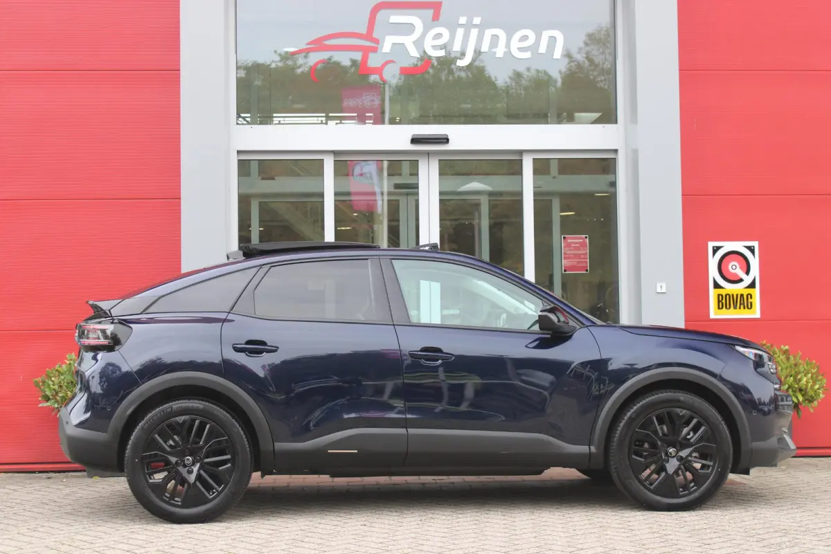 1.2 Hybrid 145PK AUTOMAAT MAX | PANORAMA SCHUIF/KANTEL DAK | PACK TECHNO: (DRAADLOZE TELEFOONLADER, CAMERA VOOR + ACHTER, DRIVE ASSIST 2, ADAPTIVE CRUISE CONTROL MET STOP & GO, MISTLAMPEN VO