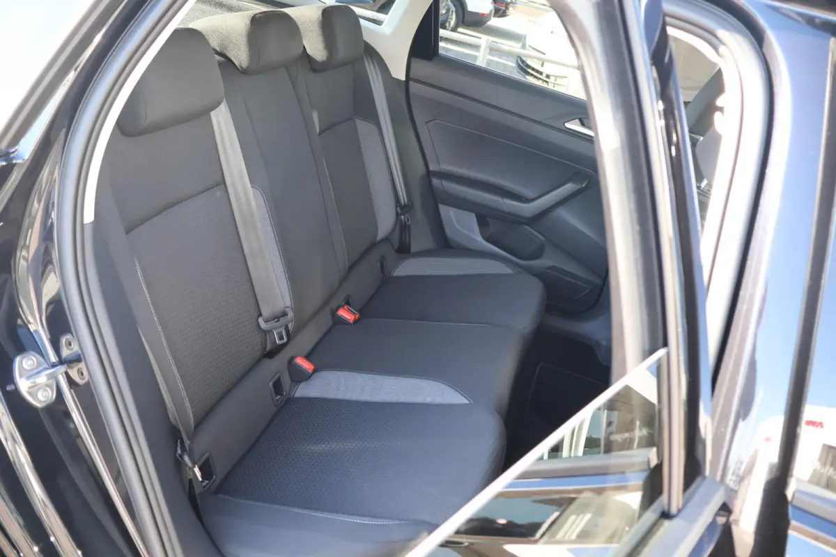 1.0 TSI 95pk Life Edition | Camera | PDC | ACC | Carplay | Navi | Keyless |