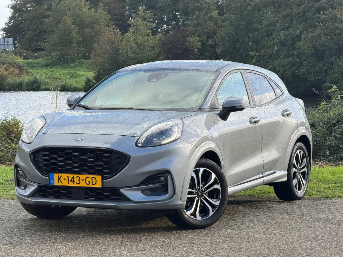 1.0 EcoBoost ST-Line - Solar Silver - Winterpakket/Virtual/Carplay - 1e eigenaar