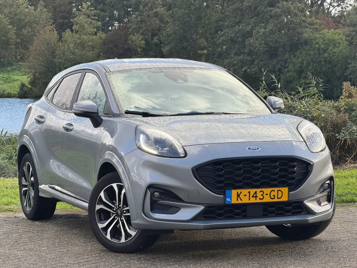 1.0 EcoBoost ST-Line - Solar Silver - Winterpakket/Virtual/Carplay - 1e eigenaar
