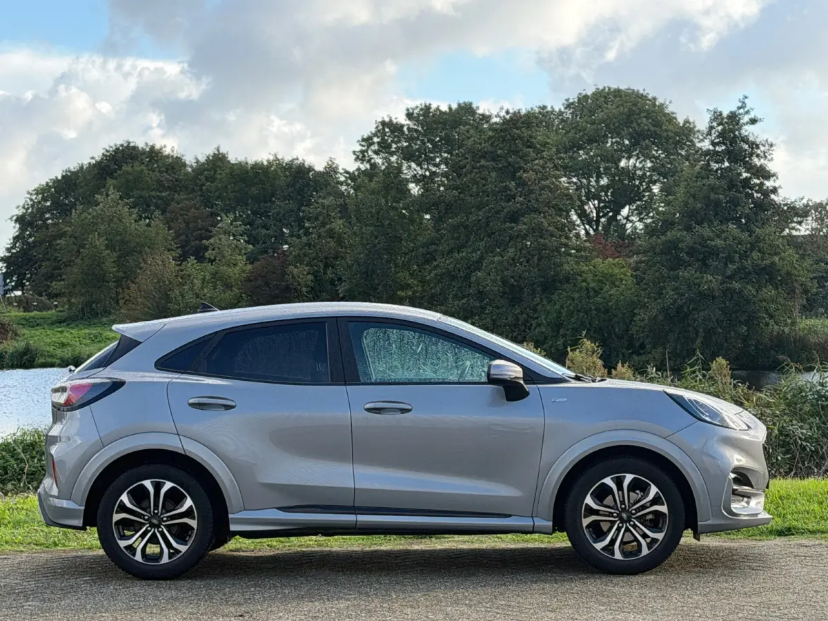 1.0 EcoBoost ST-Line - Solar Silver - Winterpakket/Virtual/Carplay - 1e eigenaar