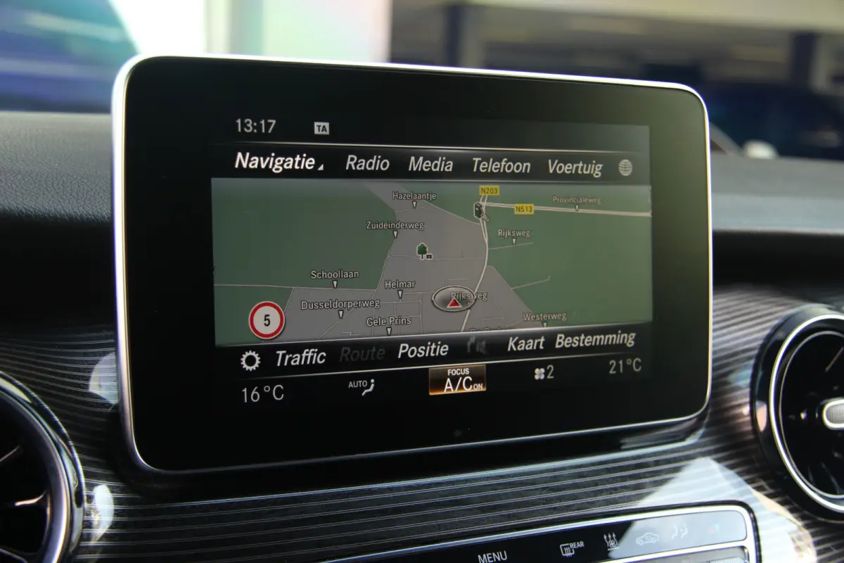 300d Lang DC Avantgarde Edition | Burmester | 360° Camera | Distronic | Leder | Trekhaak