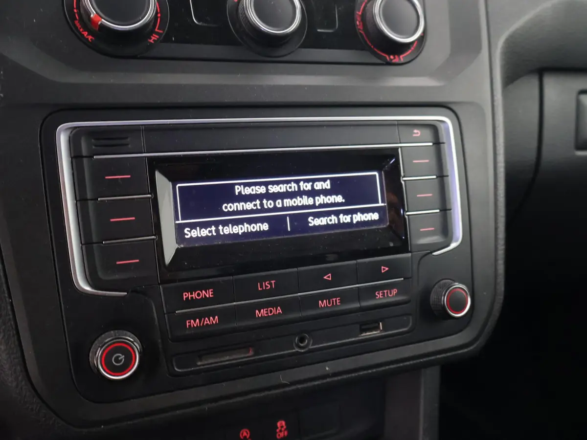 2.0 TDI BMT EURO 6 + AIRCO | ORIG. NL | SIDEBARS
