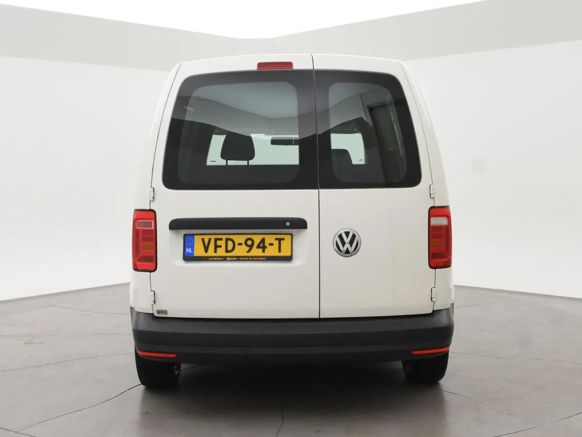 2.0 TDI BMT EURO 6 + AIRCO | ORIG. NL | SIDEBARS
