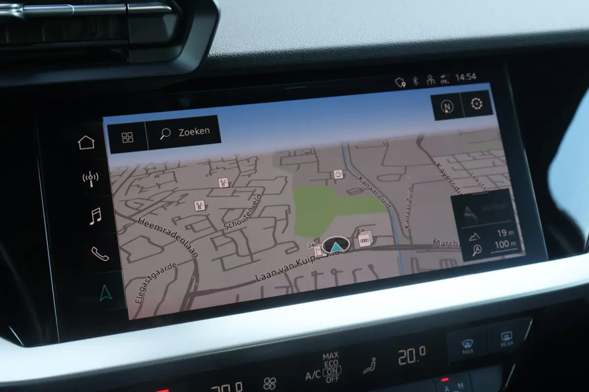 30 TFSI 110pk Advanced Edition | Cruise control | App-Connect | Parkeersensoren achter