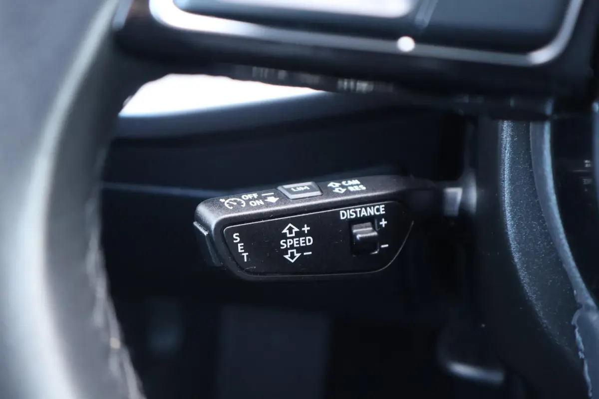 30 TFSI 110pk Advanced Edition | Cruise control | App-Connect | Parkeersensoren achter