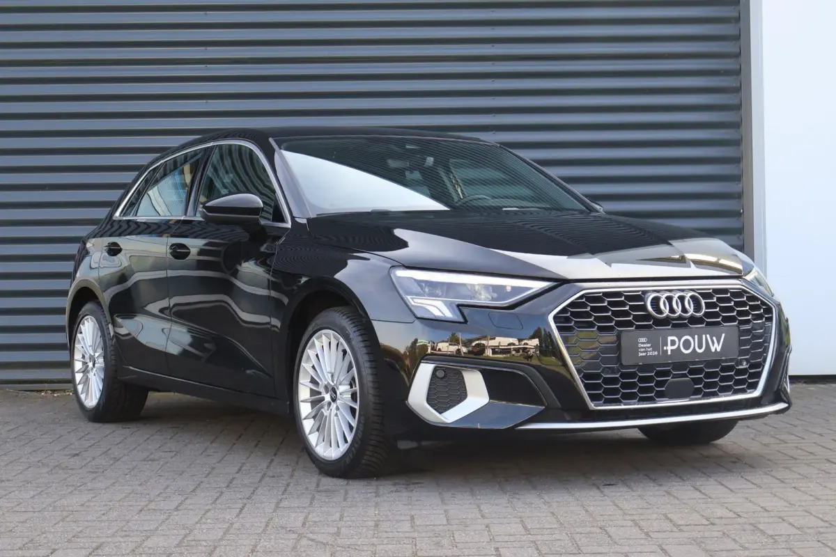 30 TFSI 110pk Advanced Edition | Cruise control | App-Connect | Parkeersensoren achter