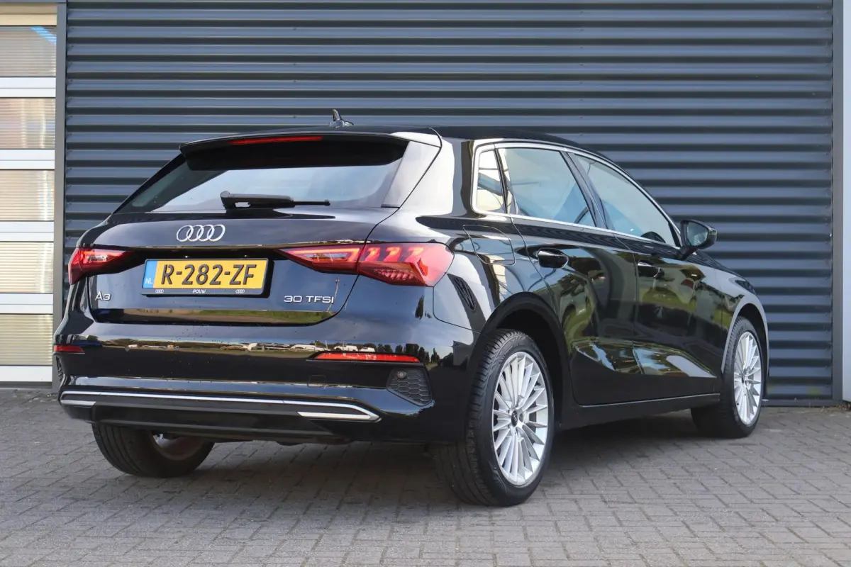 30 TFSI 110pk Advanced Edition | Cruise control | App-Connect | Parkeersensoren achter