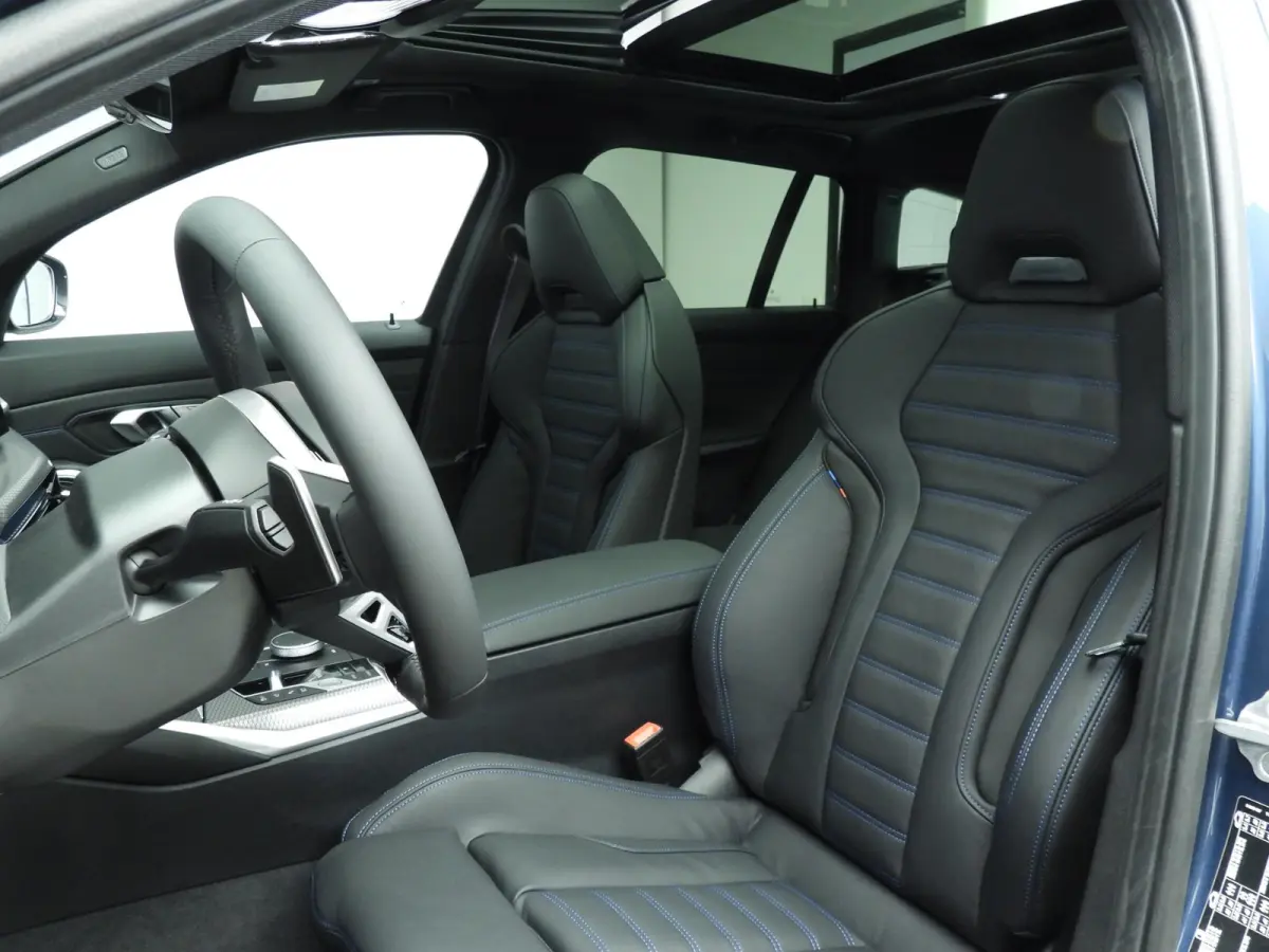 330e | M Sportpakket Pro | Innovation Pack | Comfort Pack | Panoramadak | Harman Kardon | Trekhaak | Driving Assistant Profesional |