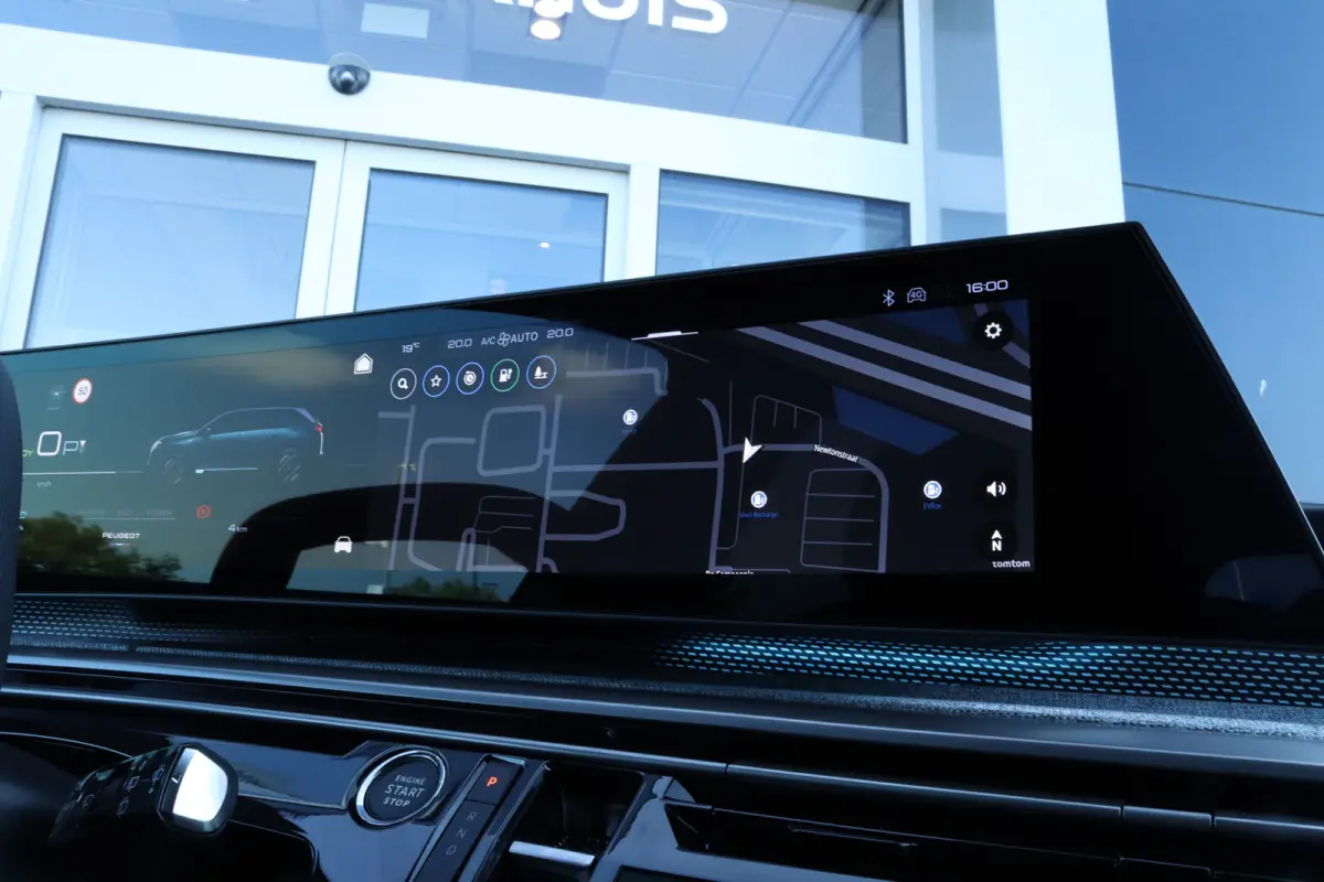 GT | Adaptieve cruise control met Stop&Go functie | LED 3D-achterlichten | Pack Safety Plus