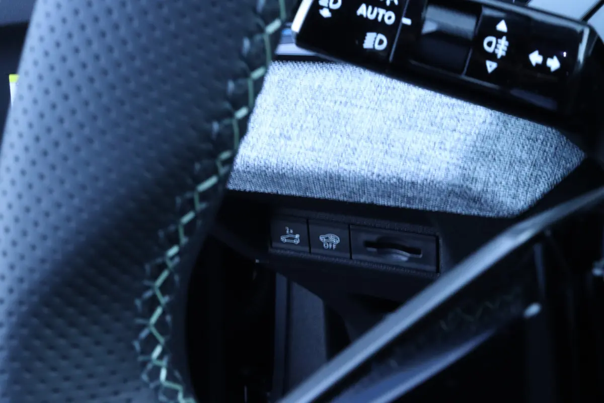 GT | Adaptieve cruise control met Stop&Go functie | LED 3D-achterlichten | Pack Safety Plus