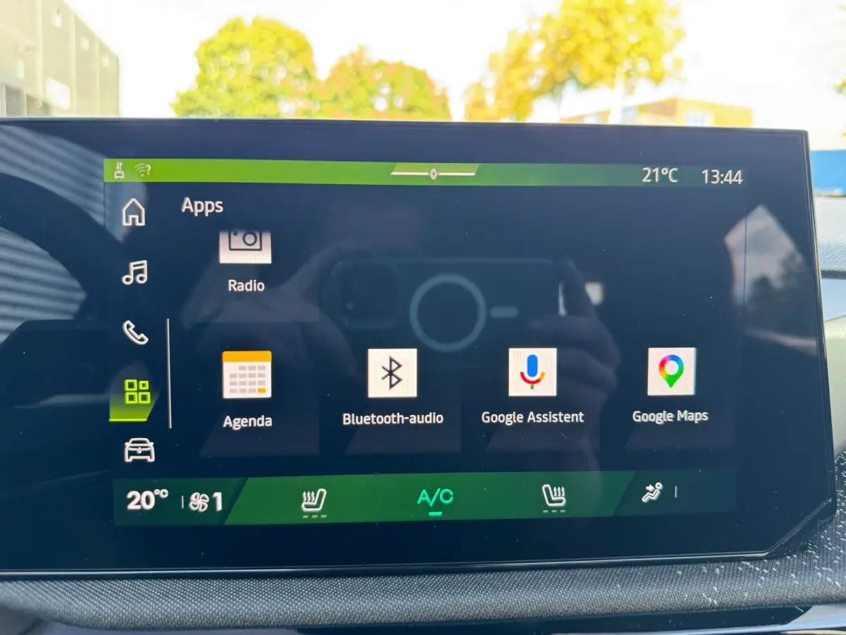 1.8 Full-Hybrid 160 techno,Navigatie,Safety pakket,Adap.Cruise,360Camera,4Season banden