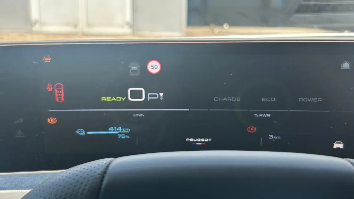 GT Exclusive | Elektrische parkeerrem | Extra getinte achterste zijruiten en achterruit
