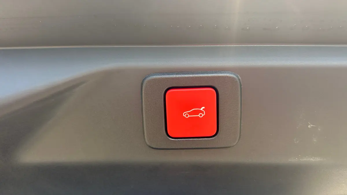 GT Exclusive | Elektrische parkeerrem | Extra getinte achterste zijruiten en achterruit