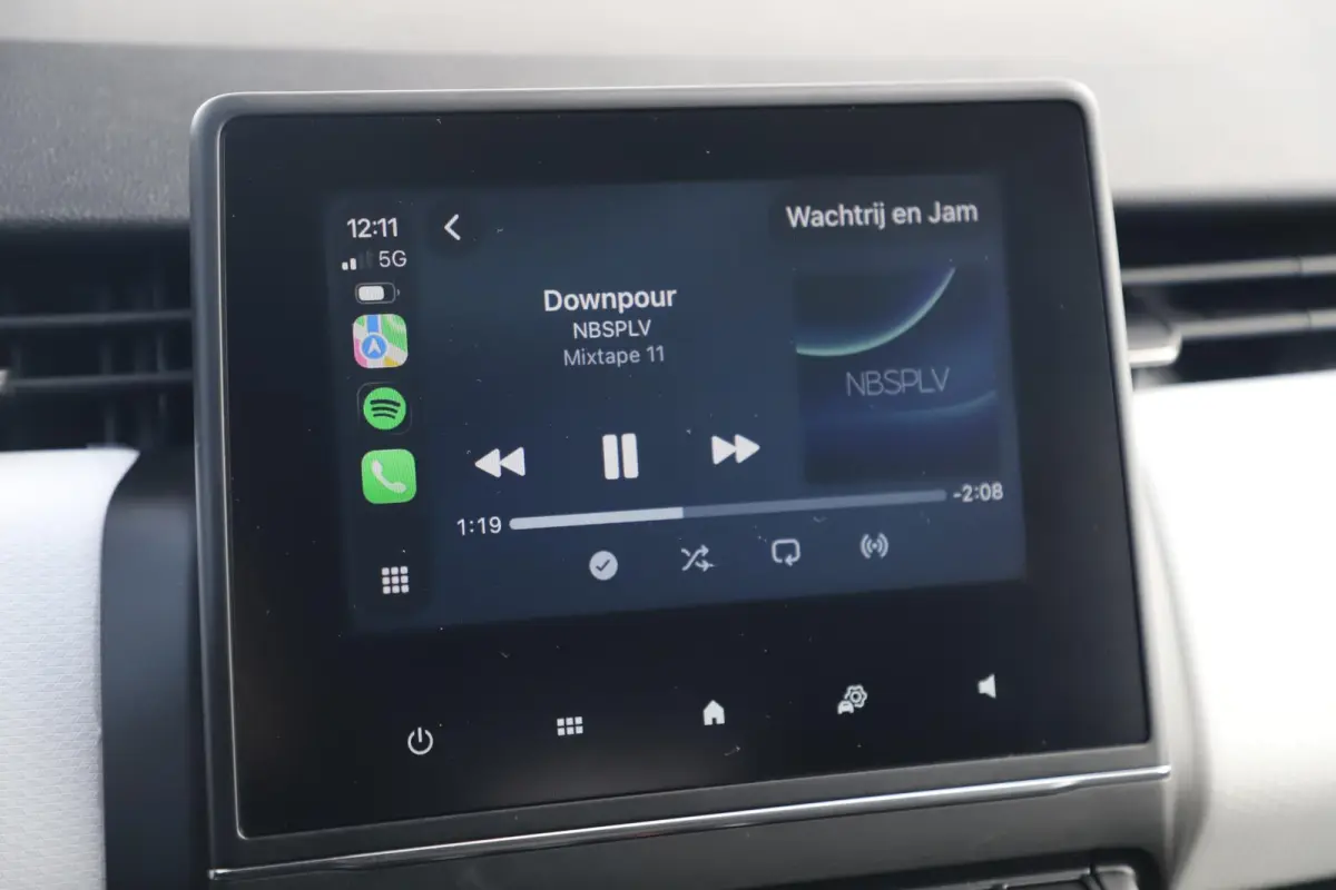 1.0 TCe 90 Evolution Navigatie Achteruitrijcamera LMV Carplay Android Airco Cruise Control Parkeersensor LED