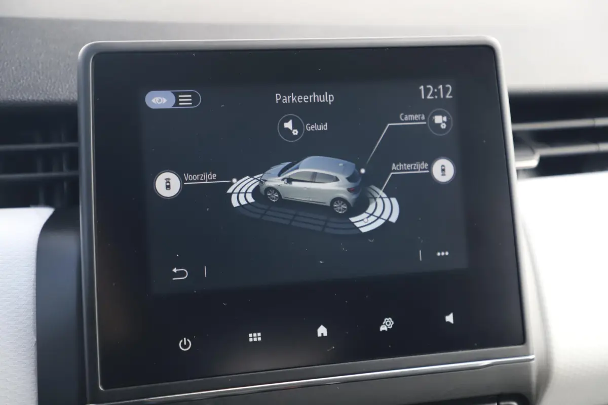 1.0 TCe 90 Evolution Navigatie Achteruitrijcamera LMV Carplay Android Airco Cruise Control Parkeersensor LED