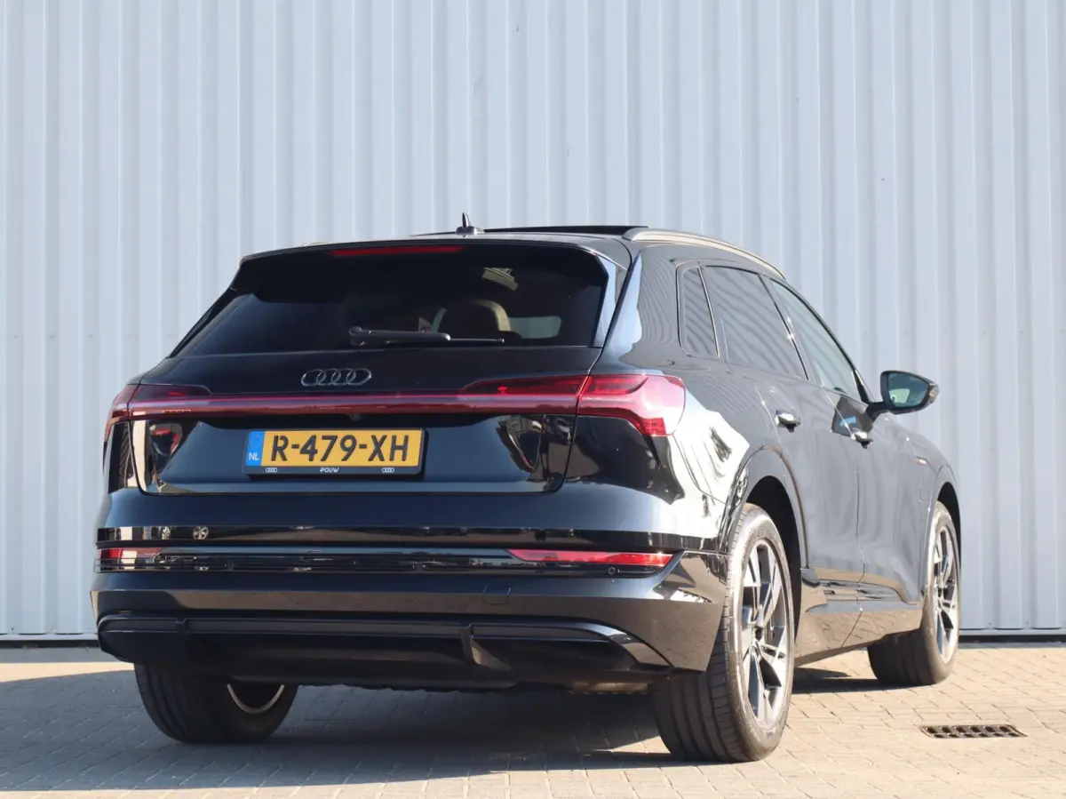 55 quattro 409pk S Edition 95 kWh | SoH 94% | ACC | Luchtvering | Voorstoelen Verwarmd | Achteruitrijcamera