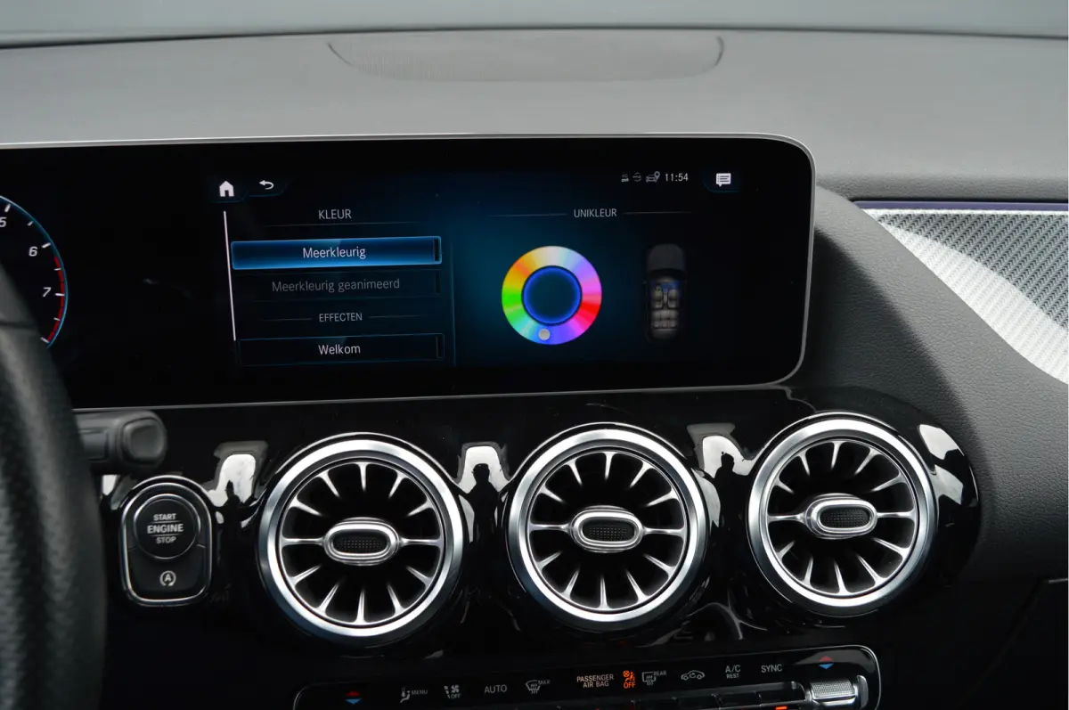 200 Business Solution AMG | CAMERA | SFEERVERLICHTING | CARPLAY |