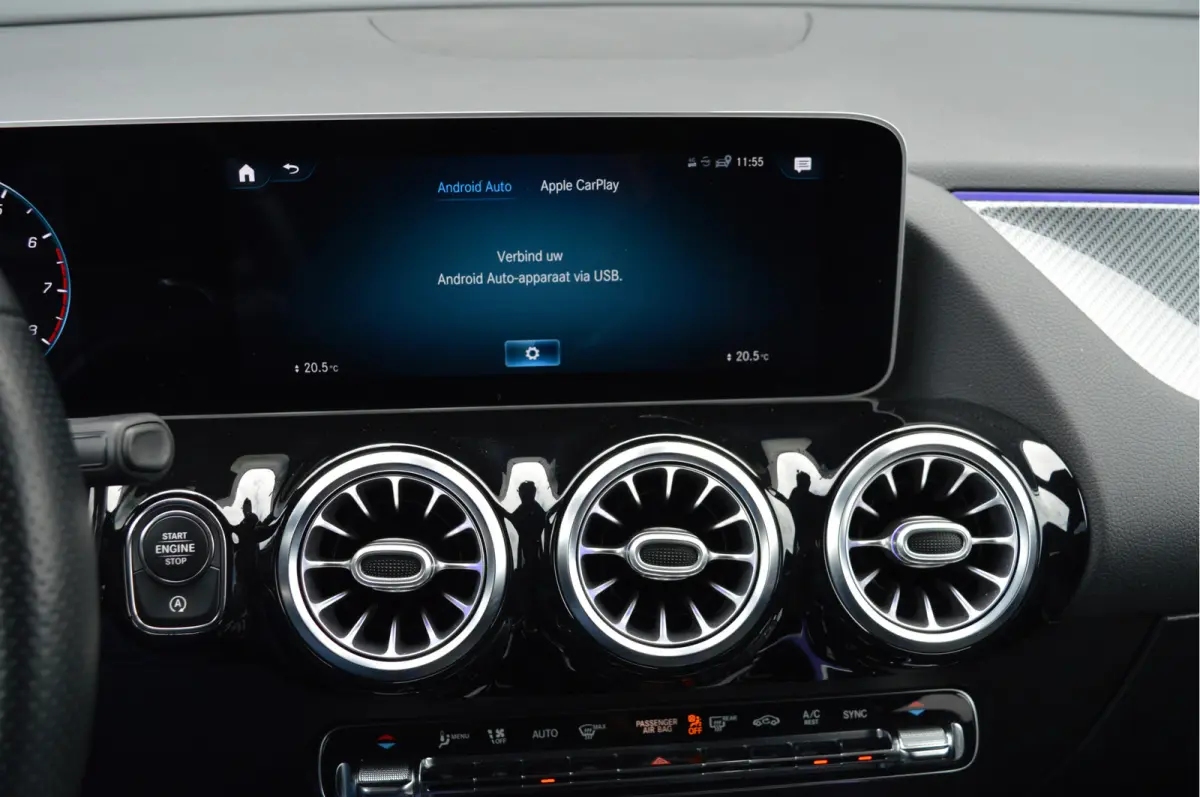 200 Business Solution AMG | CAMERA | SFEERVERLICHTING | CARPLAY |