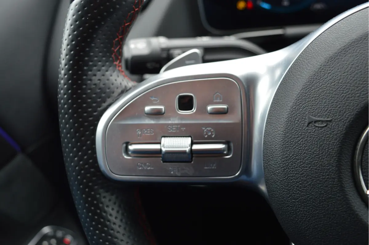 200 Business Solution AMG | CAMERA | SFEERVERLICHTING | CARPLAY |