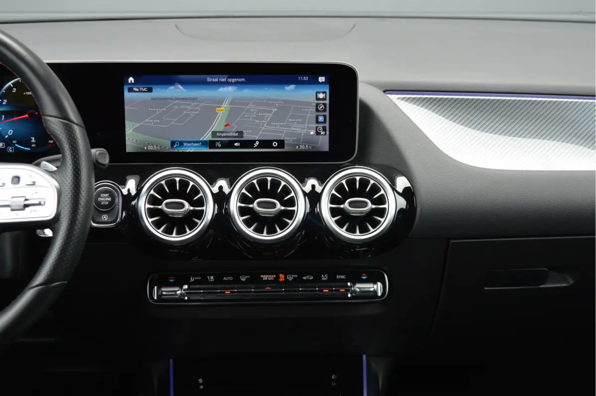 200 Business Solution AMG | CAMERA | SFEERVERLICHTING | CARPLAY |