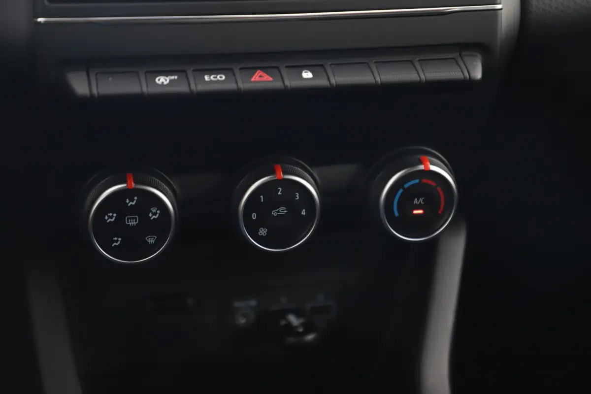 1.0 TCe Zen 101PK Navigatie Carplay Android Airco Cruise Control Rijstrooksensor