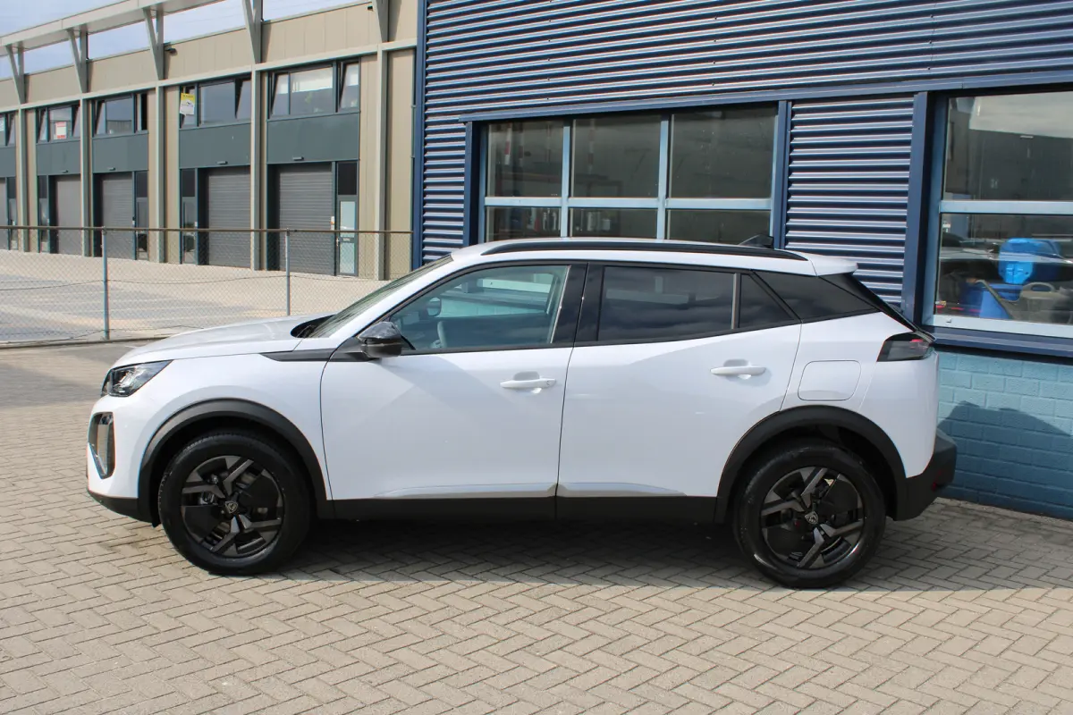 Envy | Active Safety Brake met camera en radar (automatisch noodremsysteem) met Distance Alert (waarschuwing dreigende aanrijding) | Advanced Active Safety Brake met camera en radar | Climat