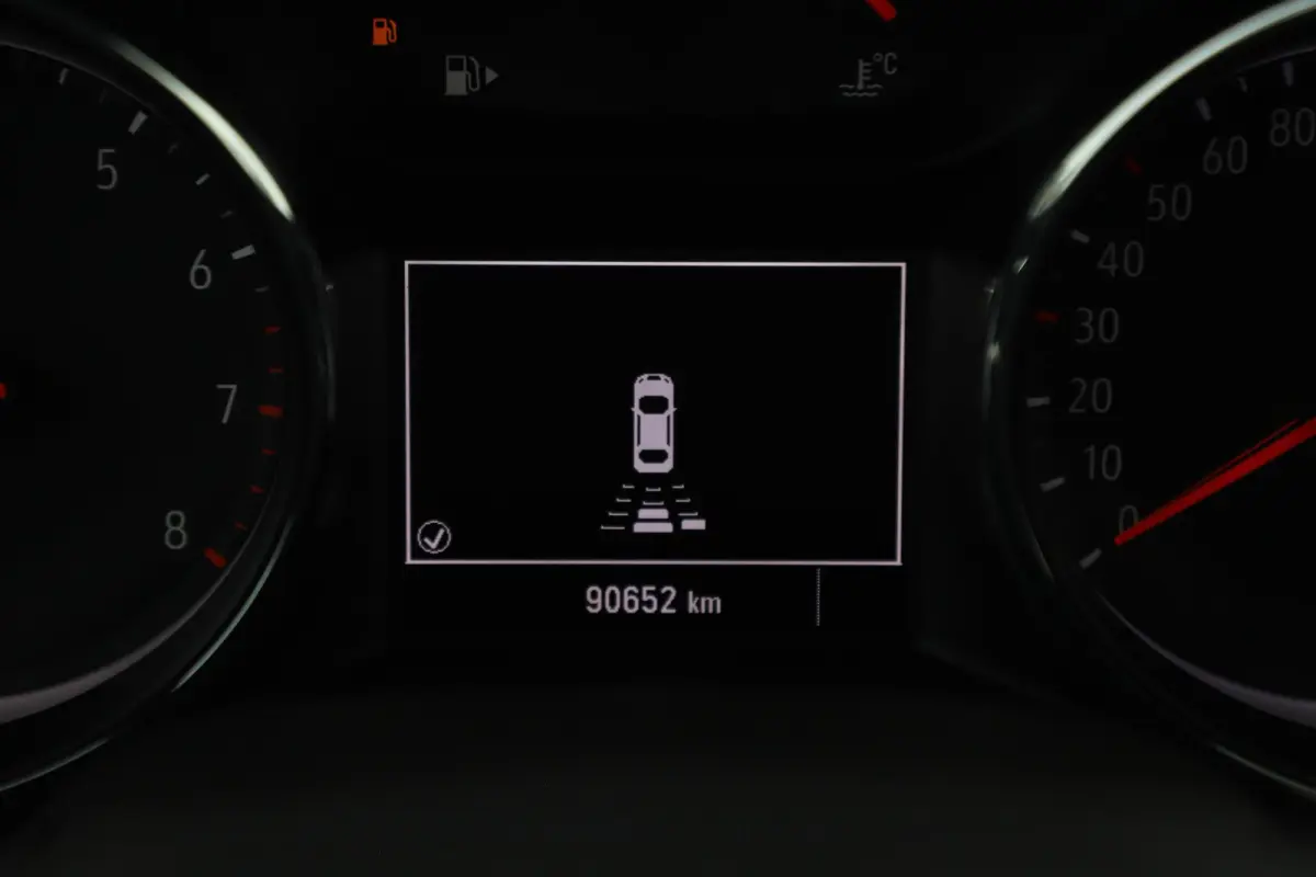 1.2 Edition 110PK Navigatie Carplay Android Airco Cruise Control Parkeersensor