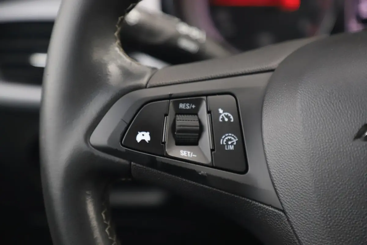 1.2 Edition 110PK Navigatie Carplay Android Airco Cruise Control Parkeersensor