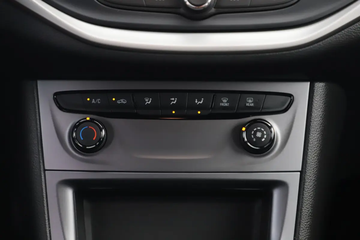 1.2 Edition 110PK Navigatie Carplay Android Airco Cruise Control Parkeersensor