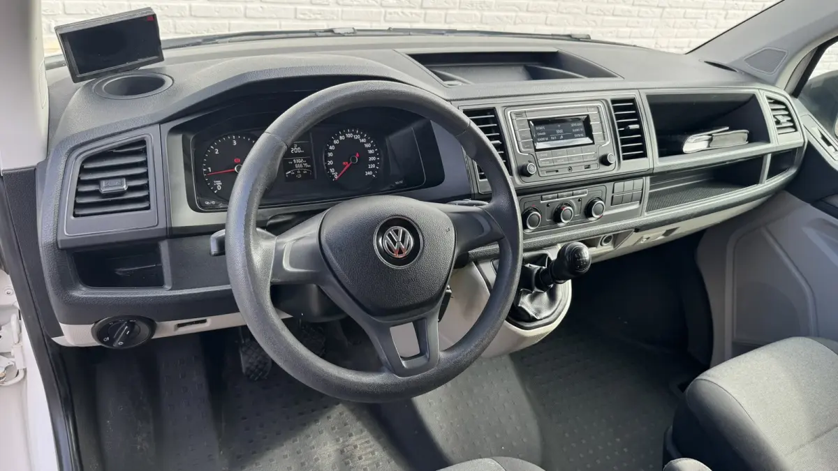 2.0 TDI L1H1 Airco Camera Trekhaak Imperiaal Laadruimte betimmering