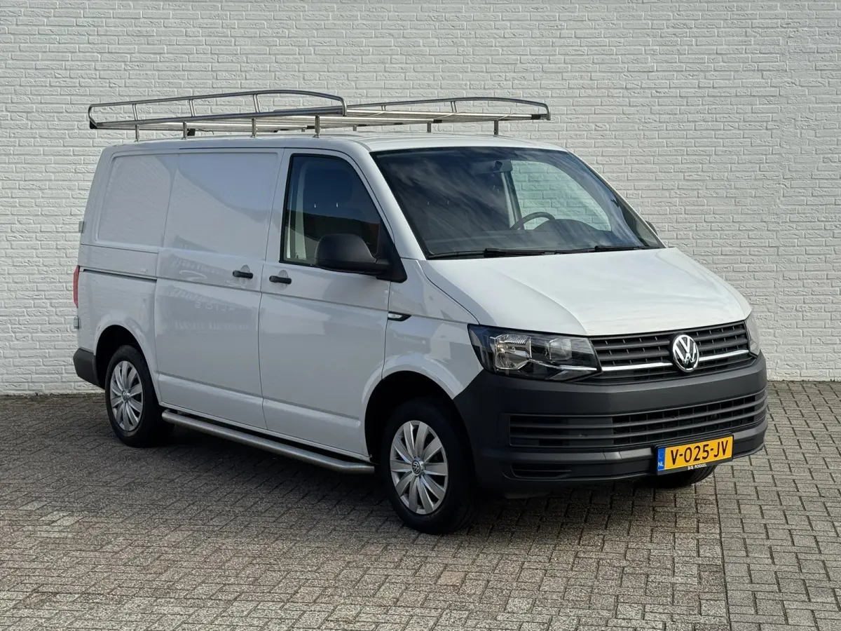 2.0 TDI L1H1 Airco Camera Trekhaak Imperiaal Laadruimte betimmering