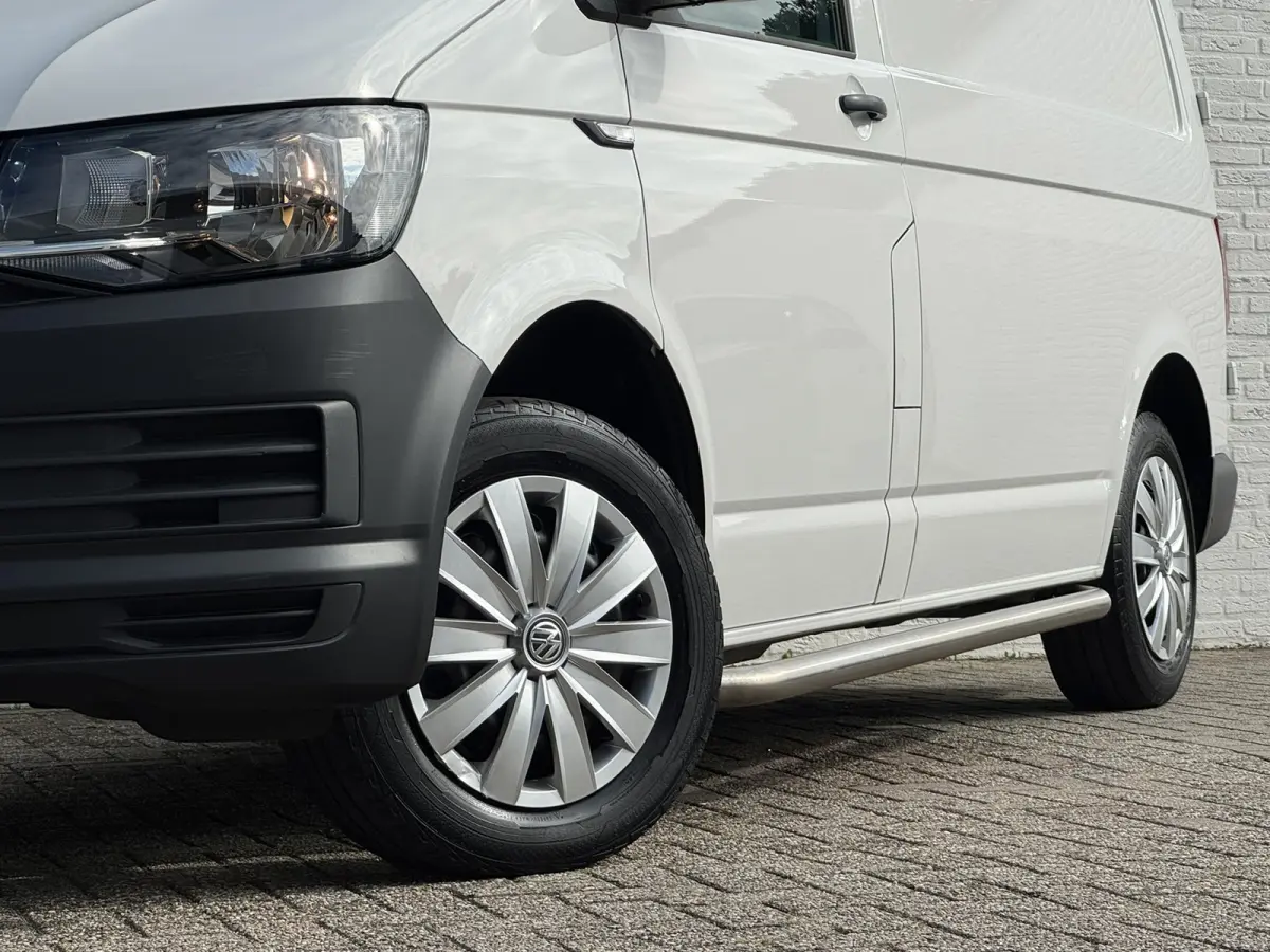 2.0 TDI L1H1 Airco Camera Trekhaak Imperiaal Laadruimte betimmering